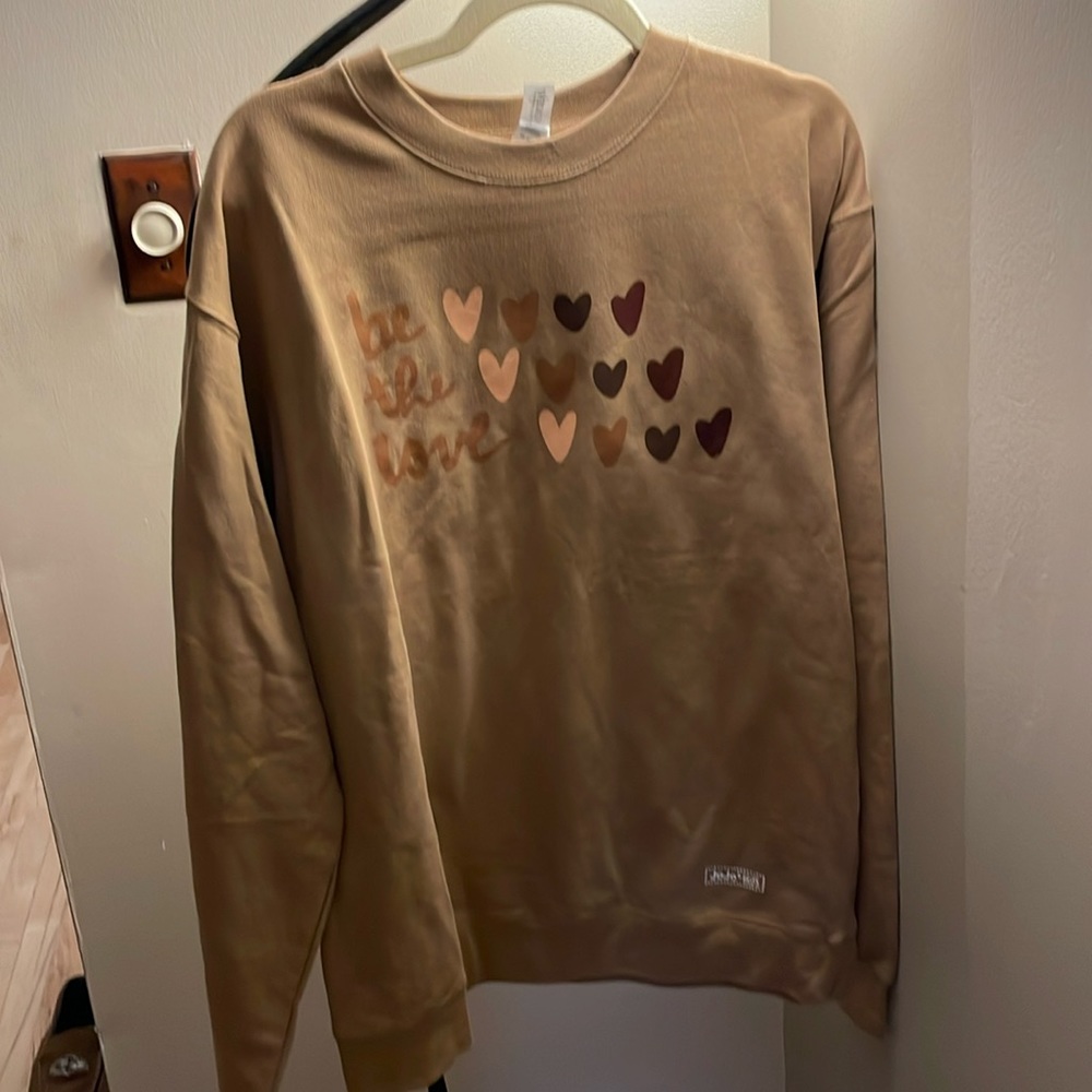 Independent Trading company JoJo&Bro’s pullover with front design
